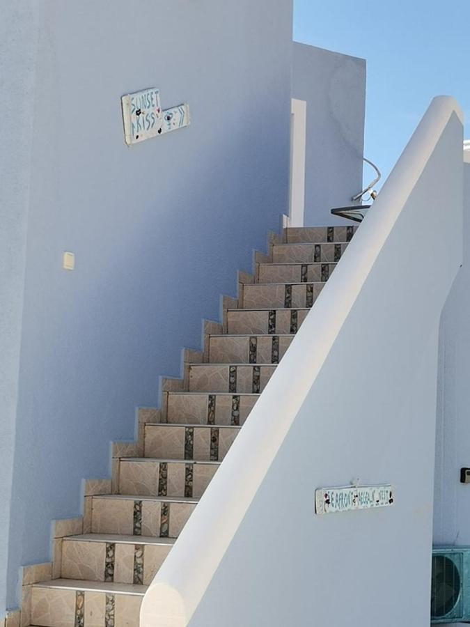 Arkasa Karpathos Seafront Paradisos Foiníkion Exterior photo