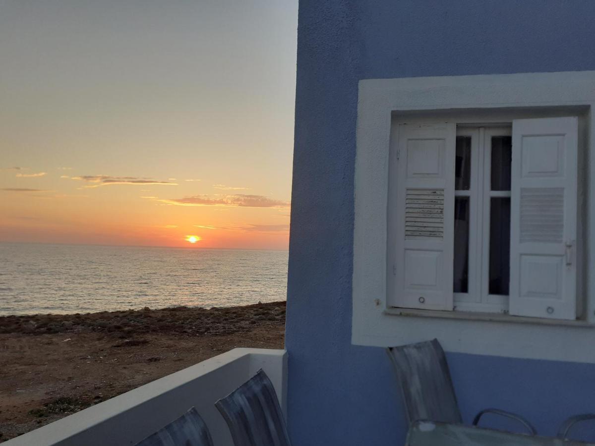 Arkasa Karpathos Seafront Paradisos Foiníkion Exterior photo